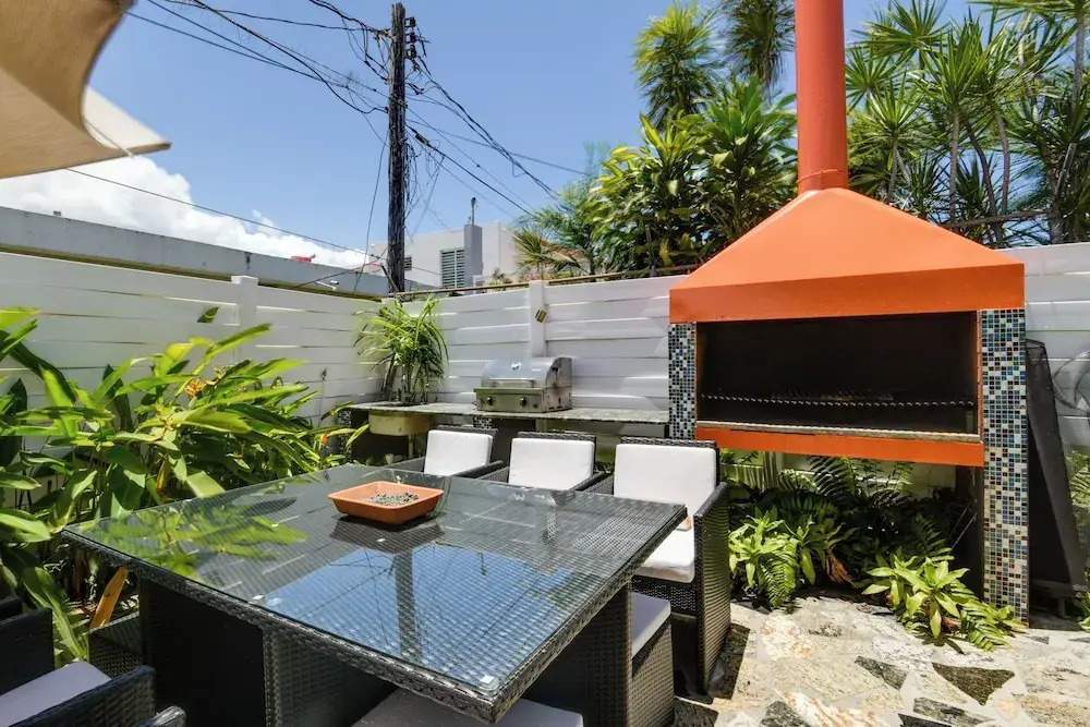 Private Heated Pool: Walk to Isla Verde Beach