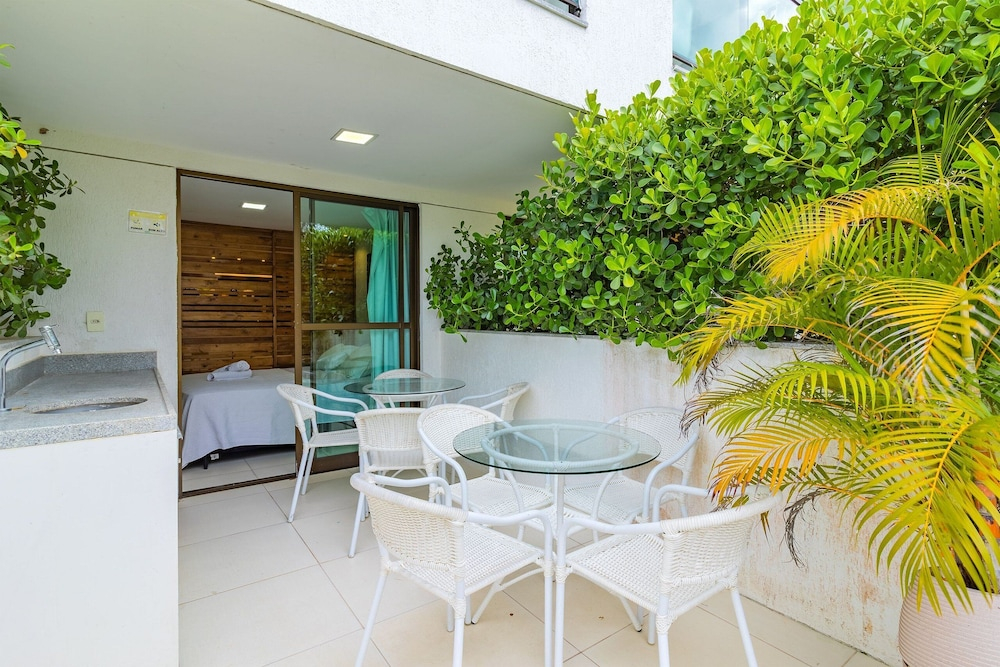 Laguna Beach #108 - Flat With Garden by Carpediem