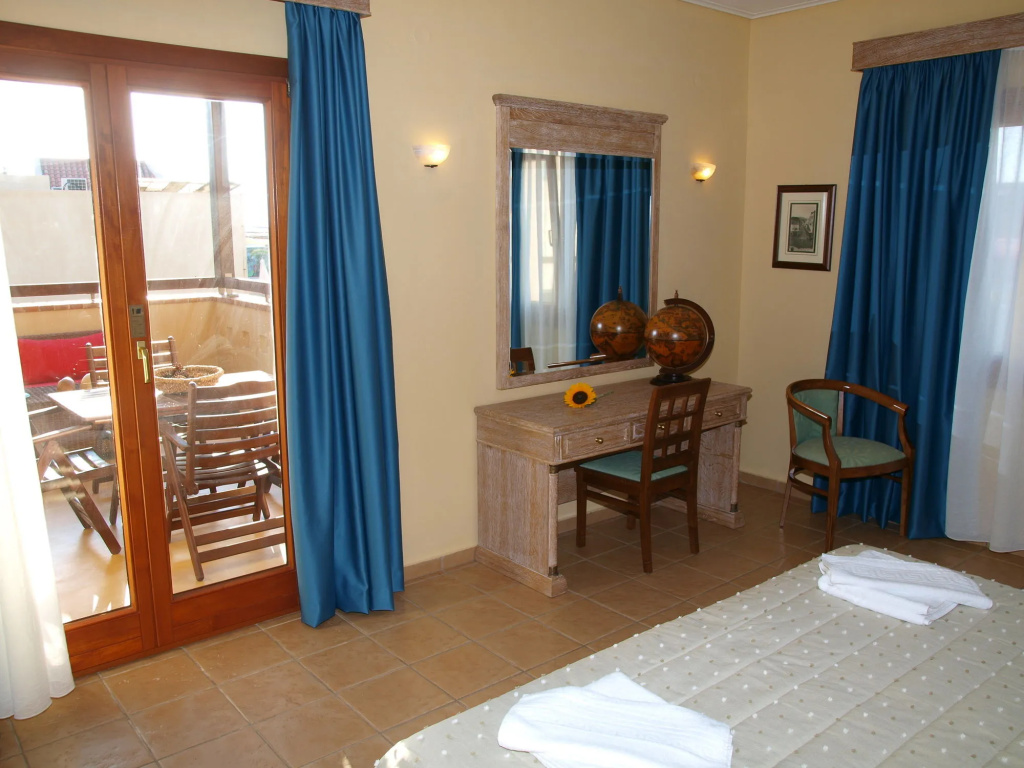 Mylos Hotel Apartments
