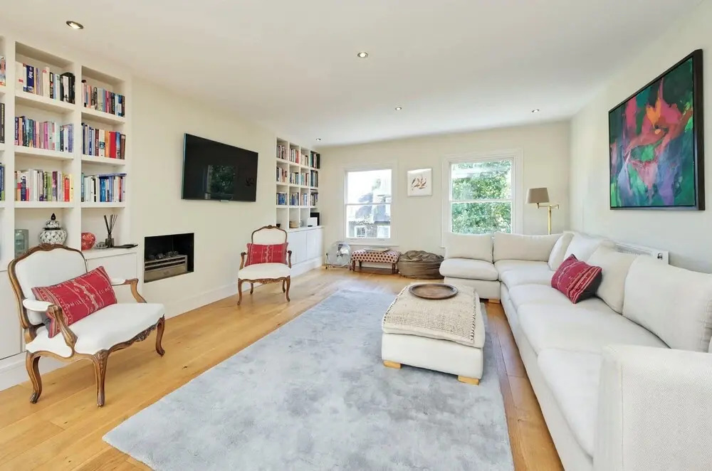 Spacious 3-bedroom Apartment in Earls Court