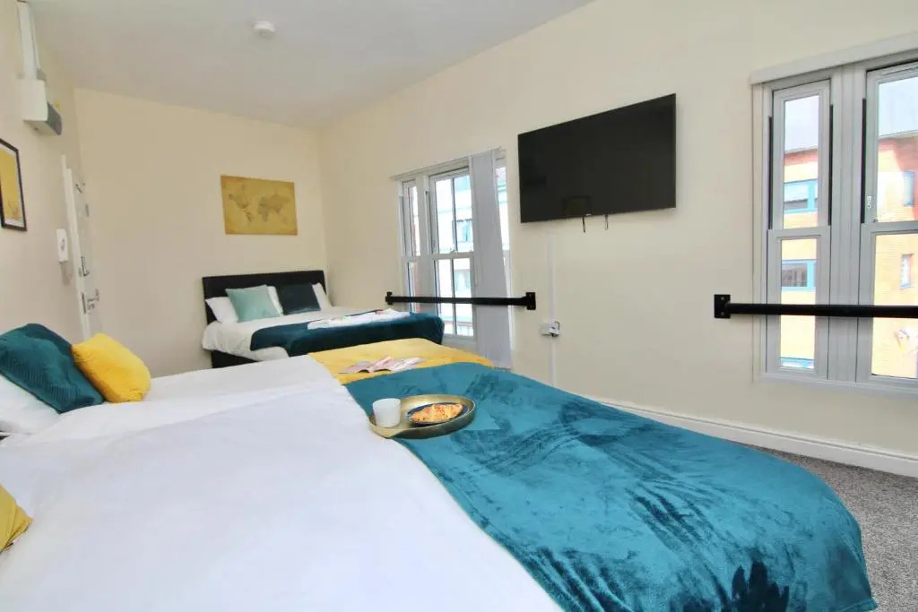 Elegant Studio 5 mins Walk to Coventry Transport Museum