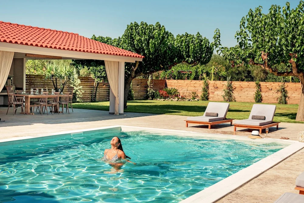 Aigli Villa