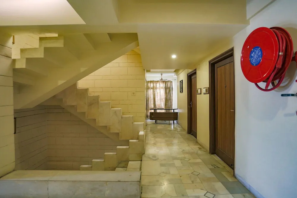 Hotel Surya