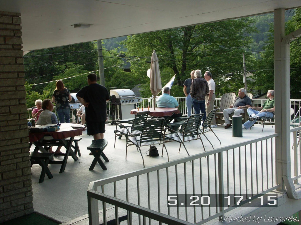 Kingwood Inn