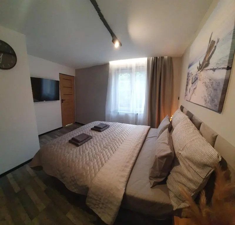 Cicha4 Apartments