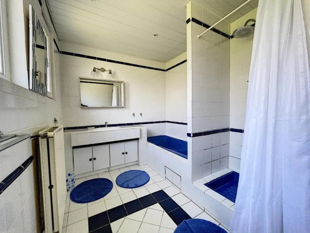 Maison Jullouville, 5 pièces, 8 personnes - FR-1-361-27