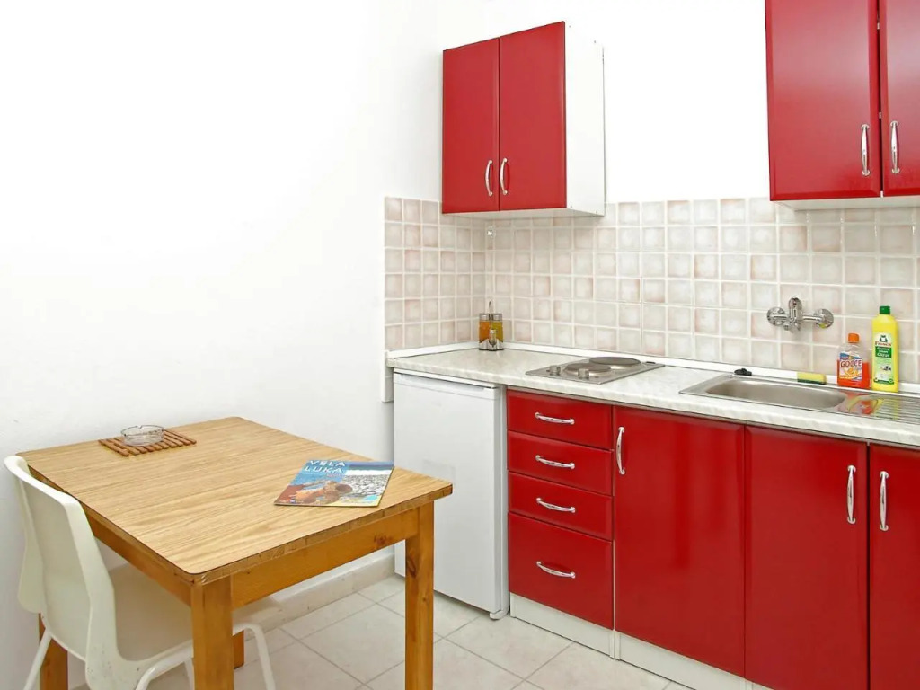 Apartment Šarenko-5 by Interhome