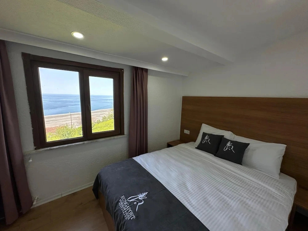 Bungaport Luxury Bungalows&Suits