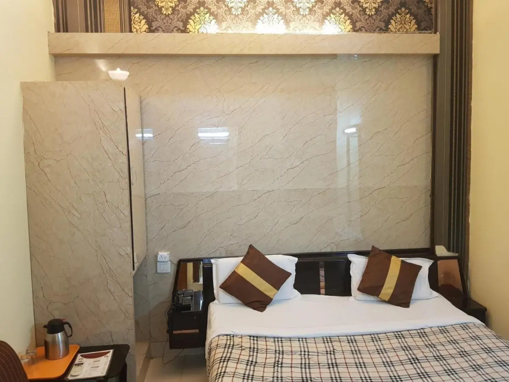 Hotel CJ International