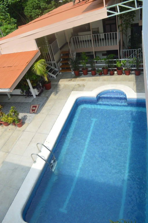 Hotel Flor Blanca