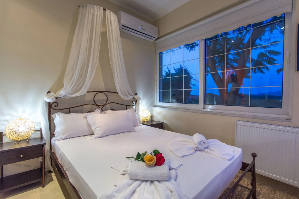 Villa Natura prive swimming pool