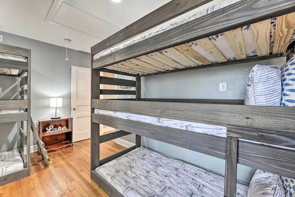 Hot Tub + Dock! Spacious Lakefront Retreat