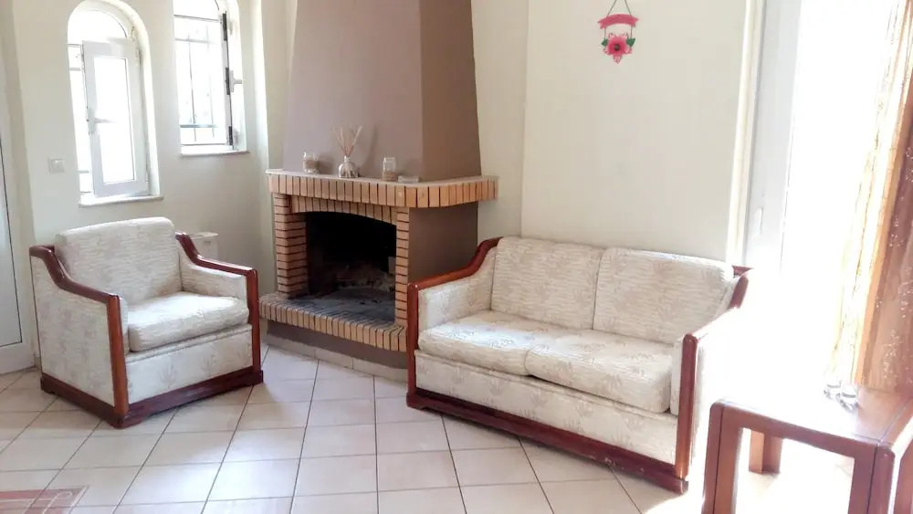 House With 4 Bedrooms in Artemis, With Wonderful sea View and Enclosed