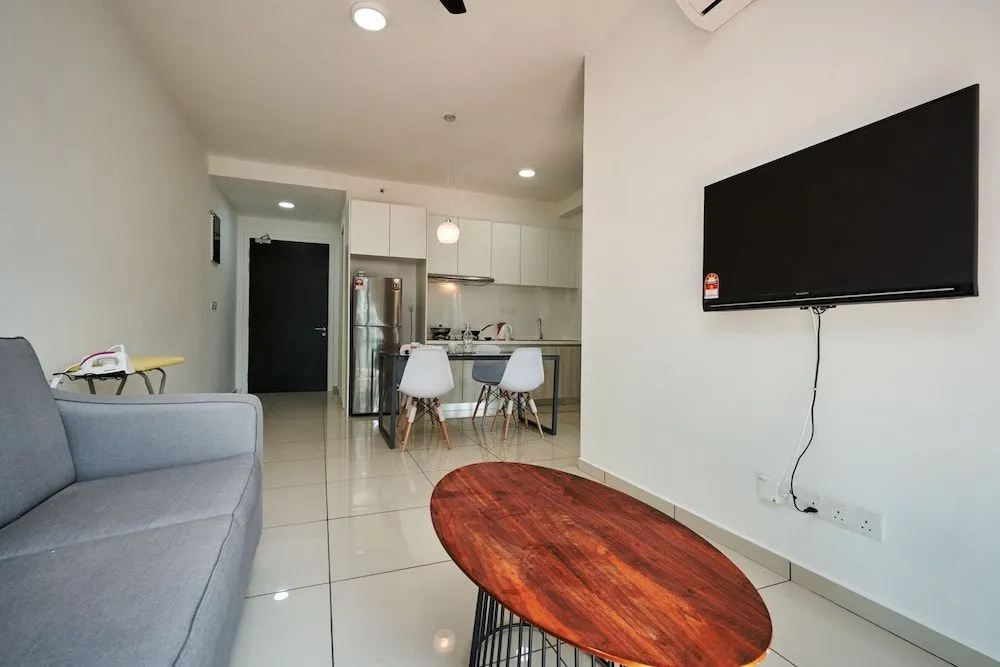 Oyo Home 1135 Magnificent 1Br Kenwingston