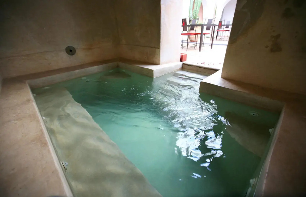 Riad O2