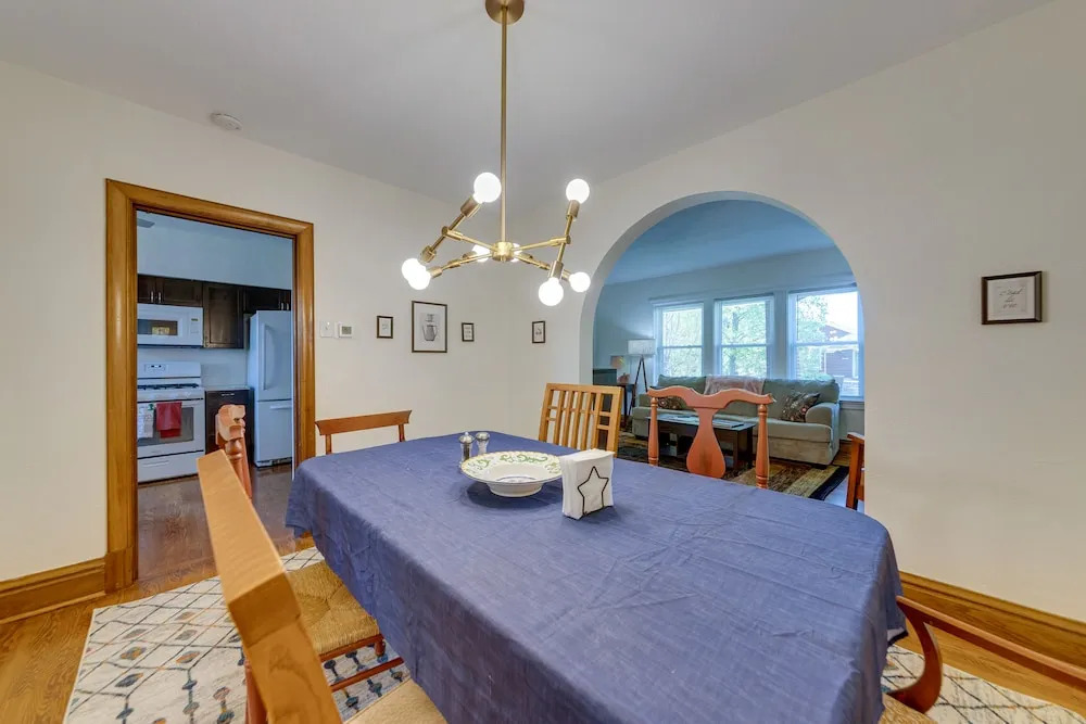 Pet-friendly St Louis Home w/ Grill & Backyard