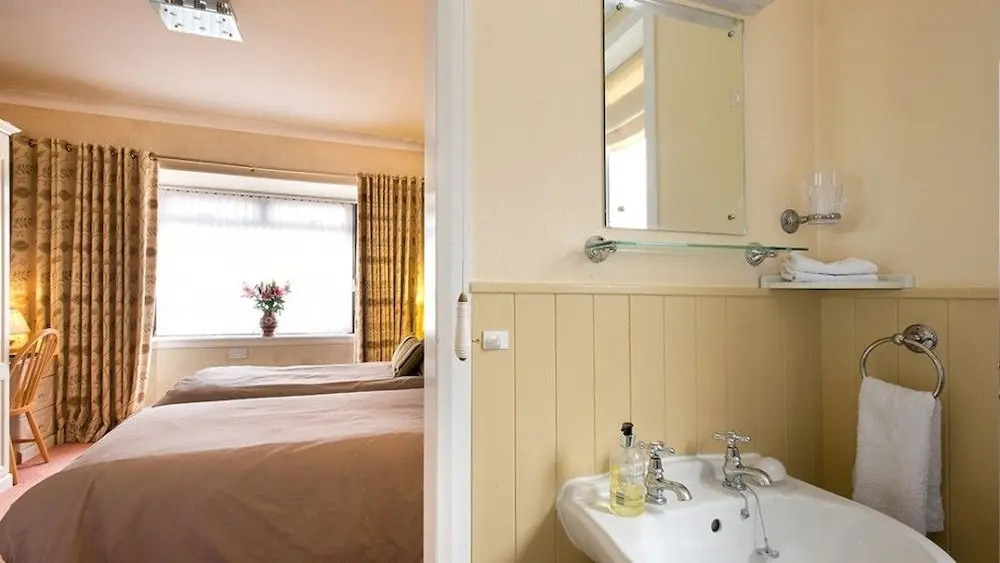 Braeside House