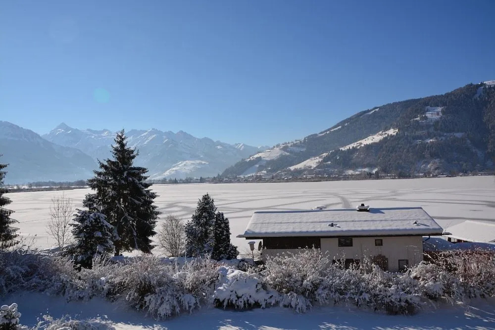 Apartment LAKE and MOUNTAIN View - Zell am See