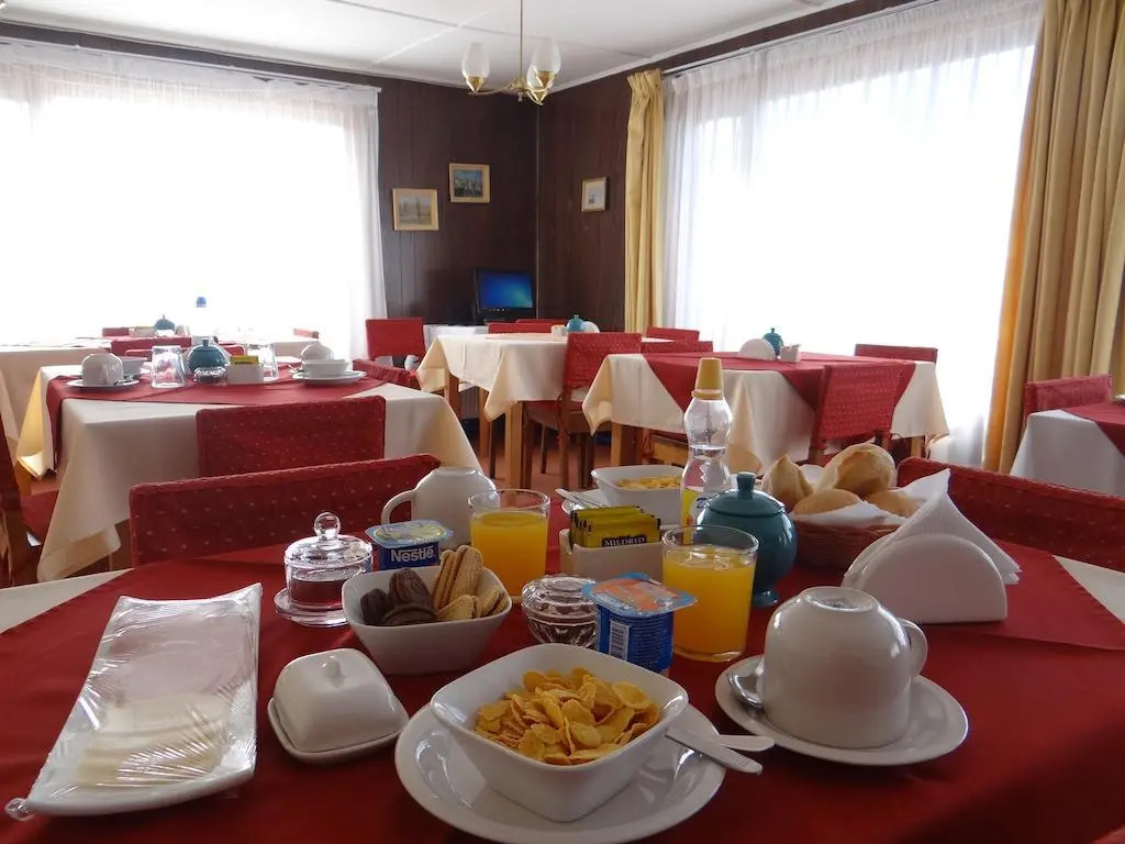 Hostal Bulnes
