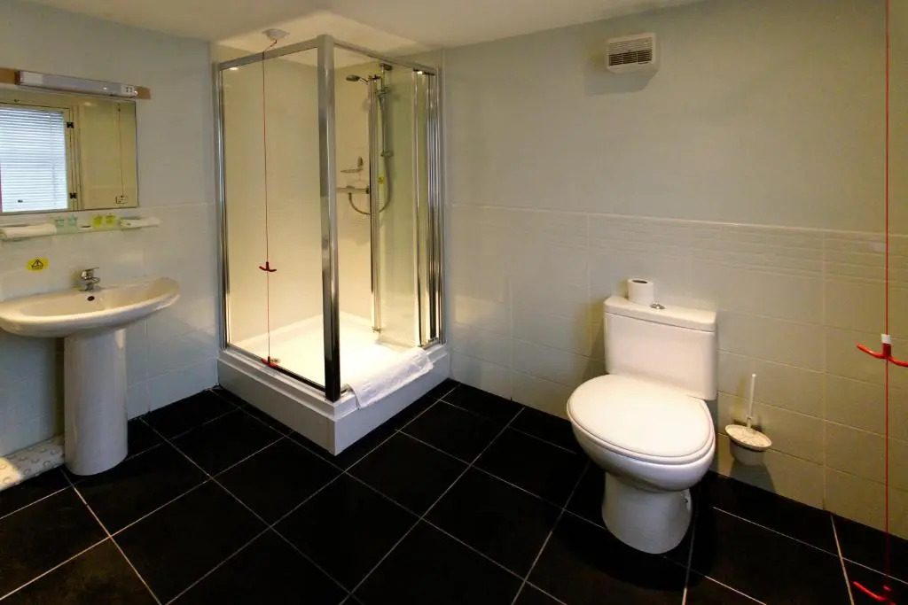 Three Queens Hotel