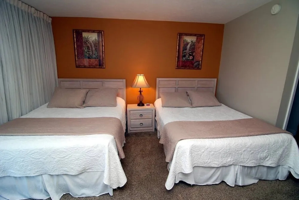 Sundial F207 1 Bedroom Condo