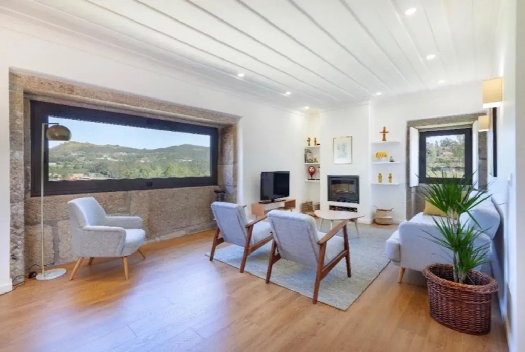 Mariana's Heart Made House