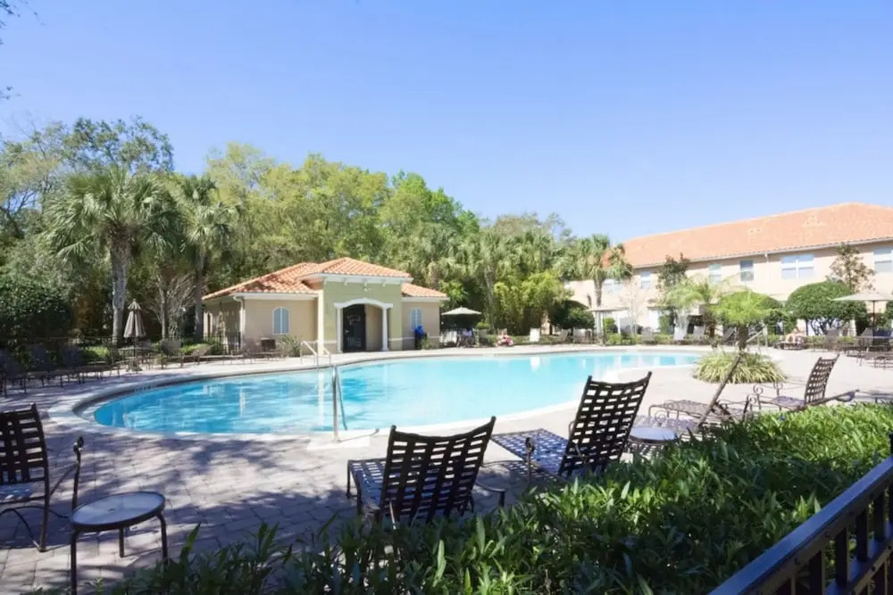 Vacation Townhome Next to Parks Cb3163