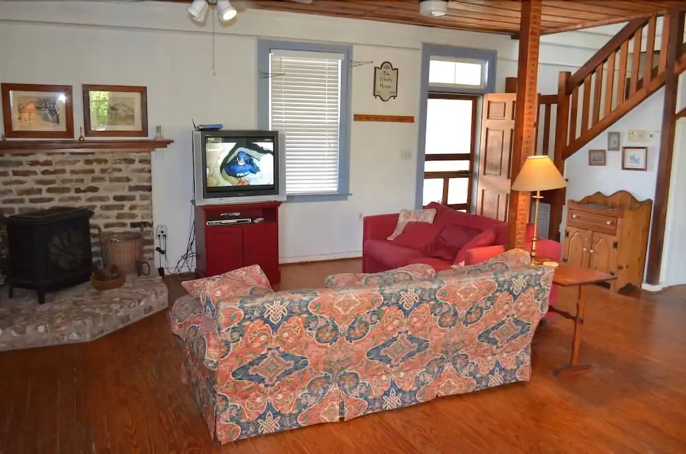 Ellerbe C - 5 Br Home