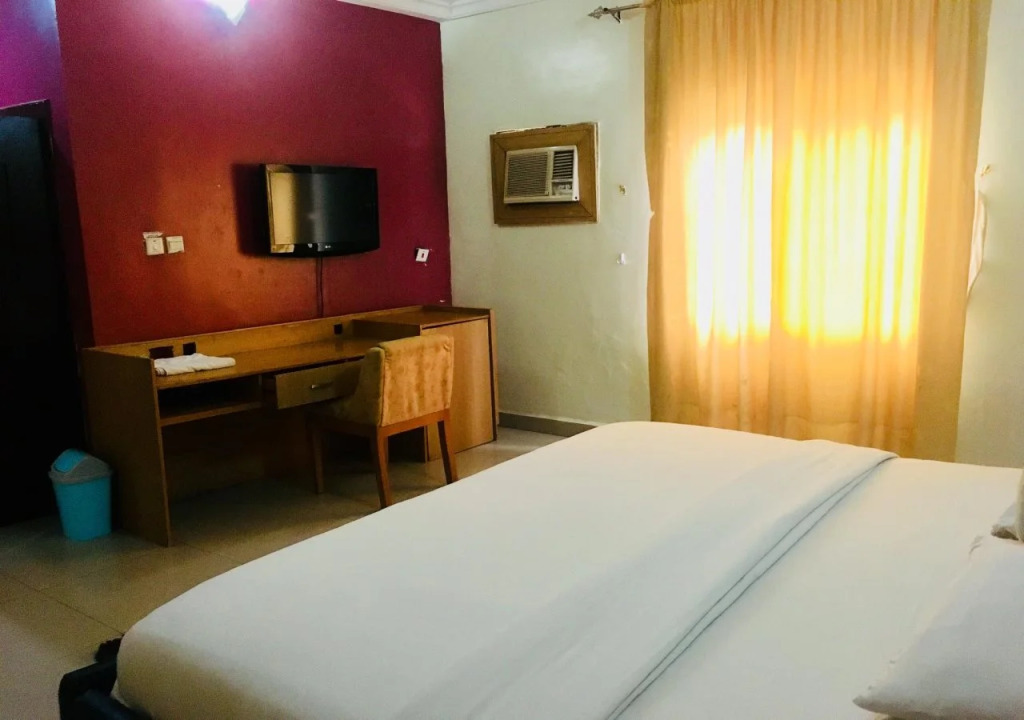 Duoban Hotel & Suite