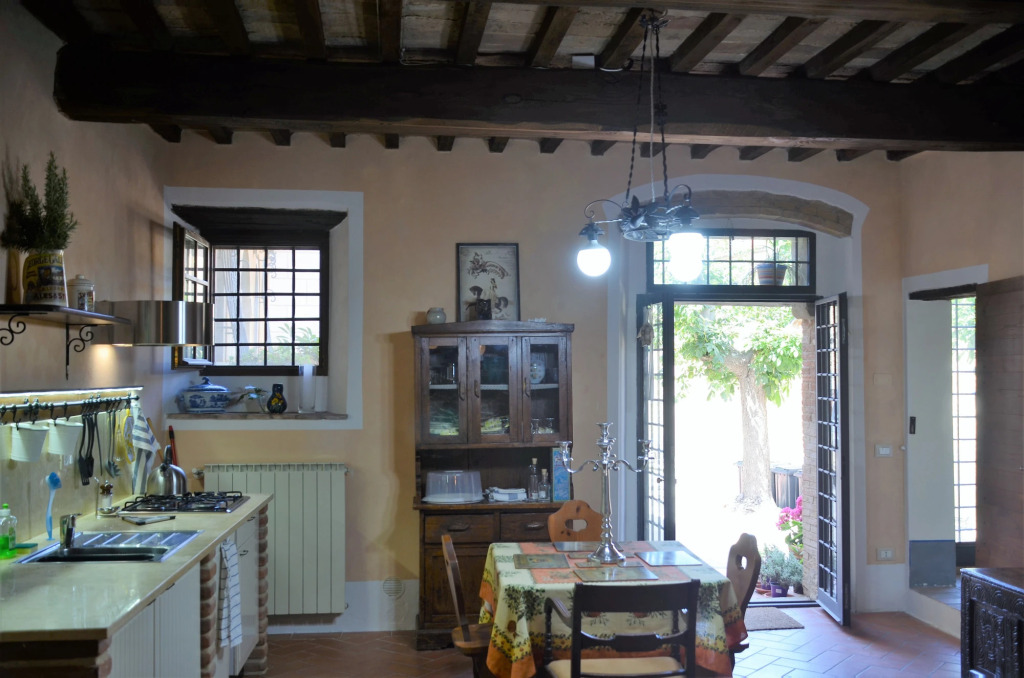 Casa Baronetta - A Cosy Apartment in a Medieval Village