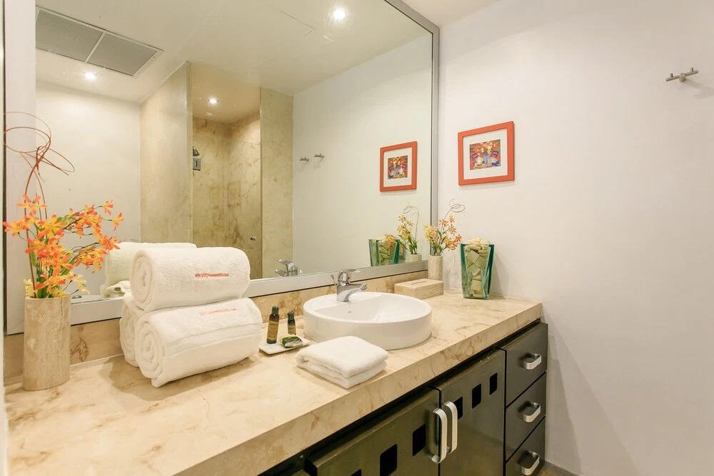 Magia Beachside Apartment by BVR