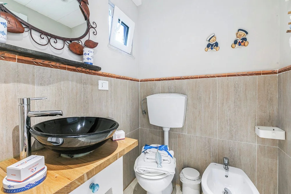 La Casa Fra gli Ulivi luxury apartments with pool near Cinque Terre and Tuscany