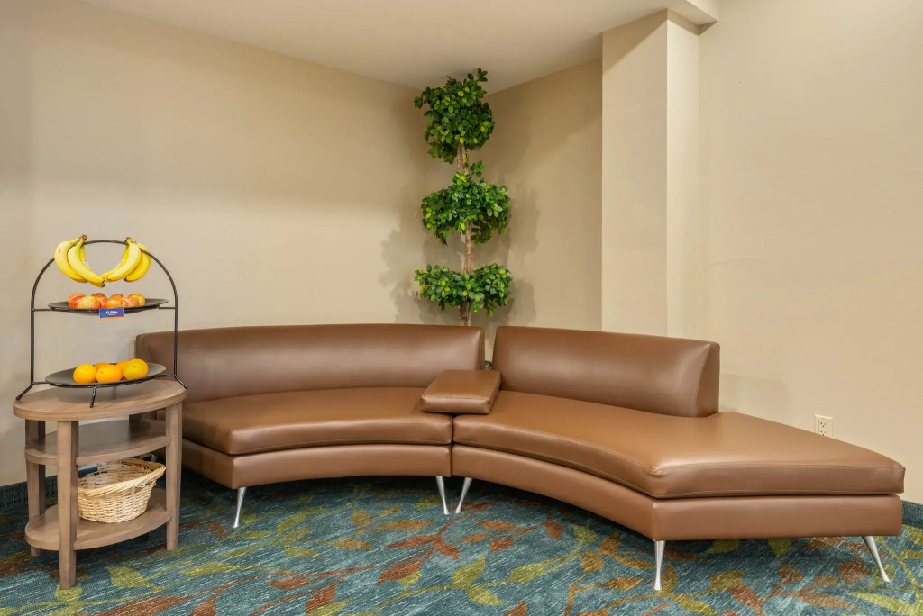 Candlewood Suites Fort Myers/Sanibel Gateway by IHG