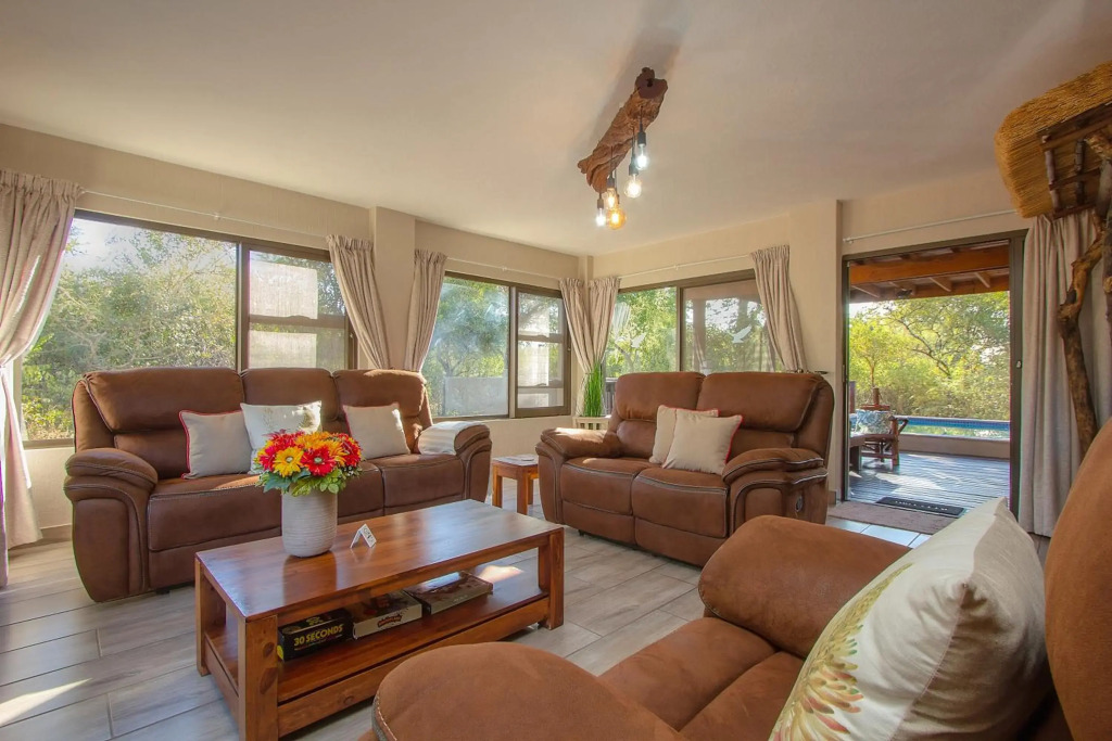 Call of the Fish Eagle Self-catering Holiday Home with solar