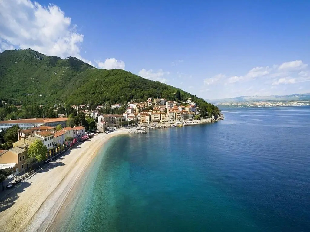 Aquamare Apartment