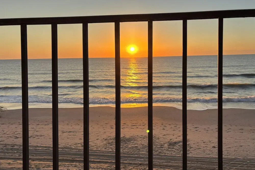 Great for Families! Murrells Inlet Beachfront Gem