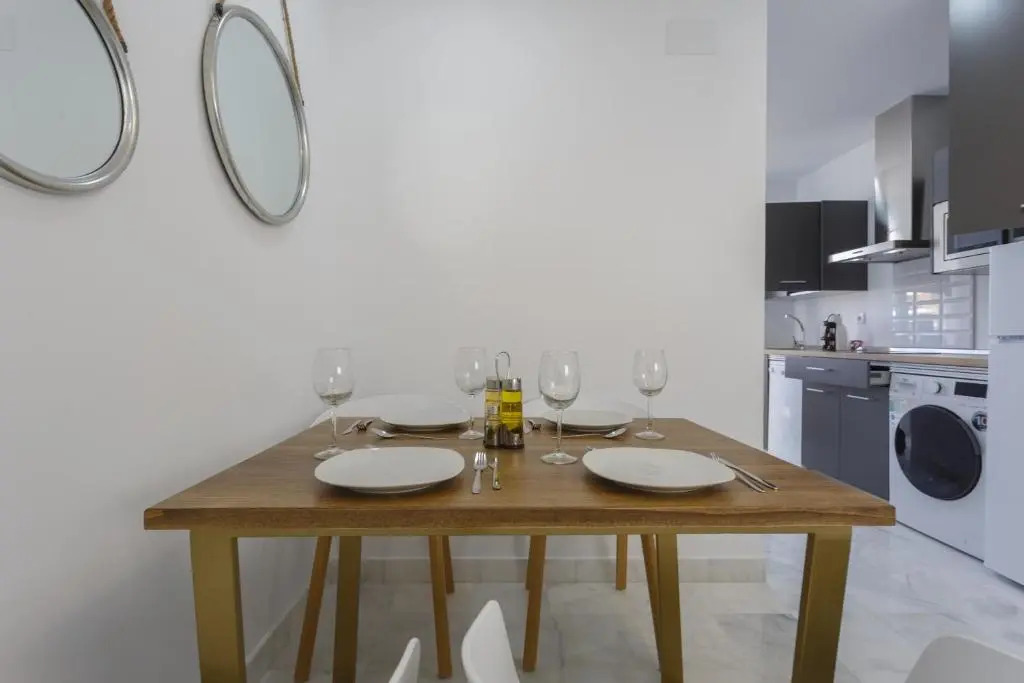 Apartamentos La BRUJULA by CadizRentals