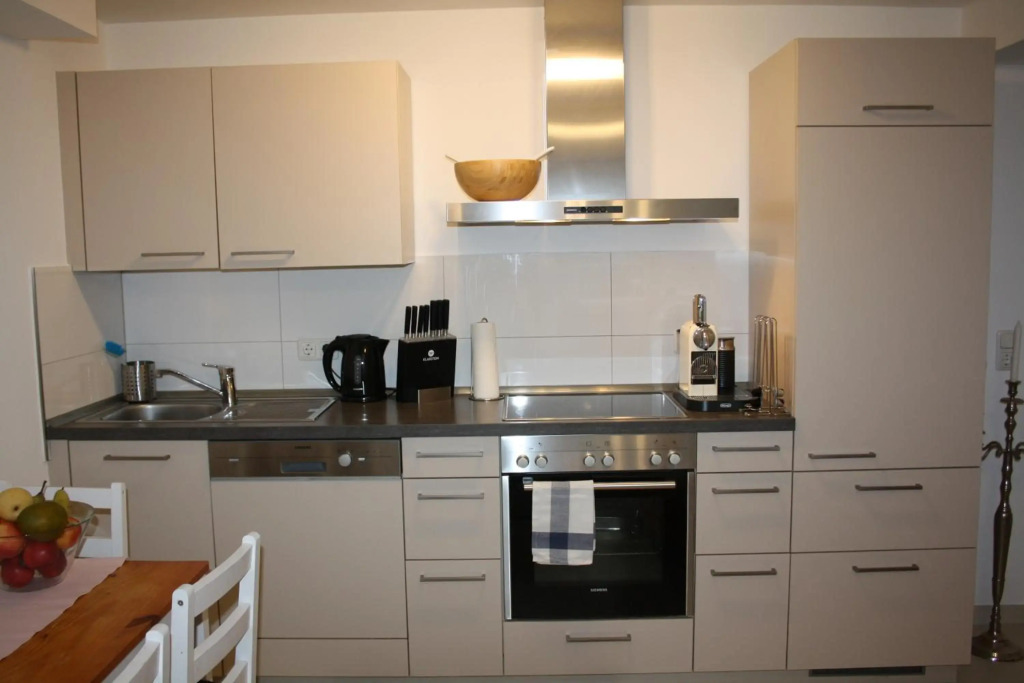 Schone 60qm Große Wohnung Mainz-Lerchenberg Zdf (Adults Only)