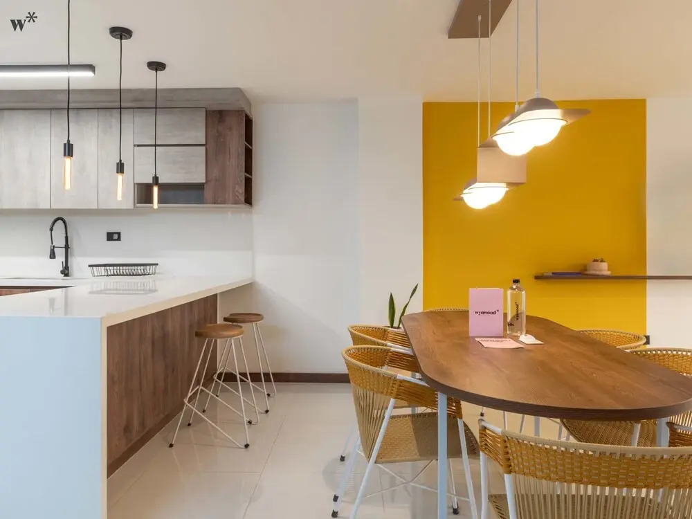 w Impressive 3BR With Balcony in Laureles