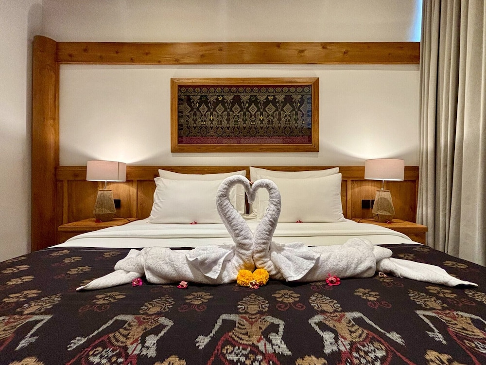 Anandinii Resort Sidemen by AGATA
