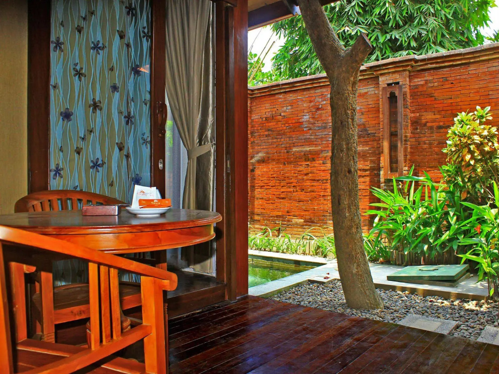 The Edelweiss Hideaway Villa Solo