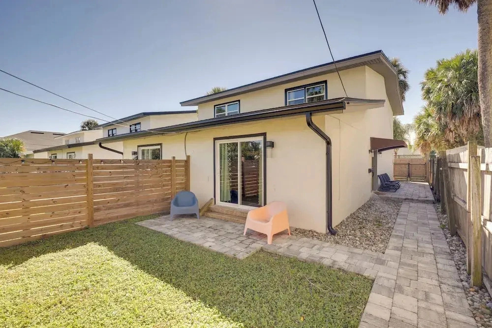 Prime Spot Near Dtwn! Modern Anastasia Island Home
