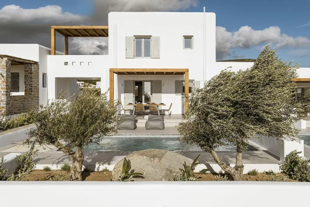 P square Luxury villas Naxos