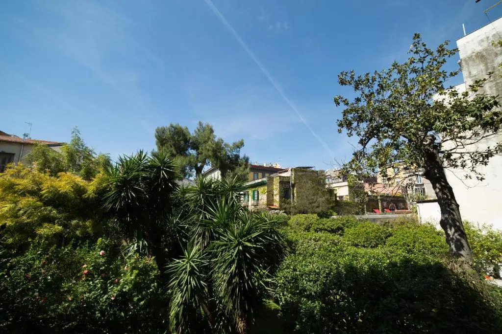 The Bellini House by House In Naples