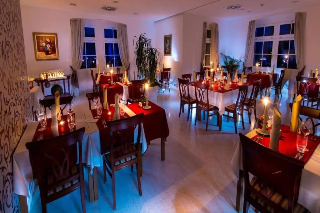 Rimske Terme Resort - Hotel Zdraviliški dvor
