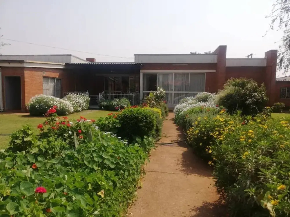 savanna guest house