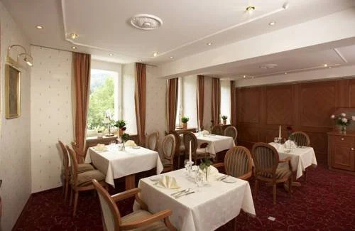 Hotel Krone-Post