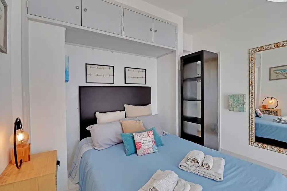 Faro Airport Flats By Homing