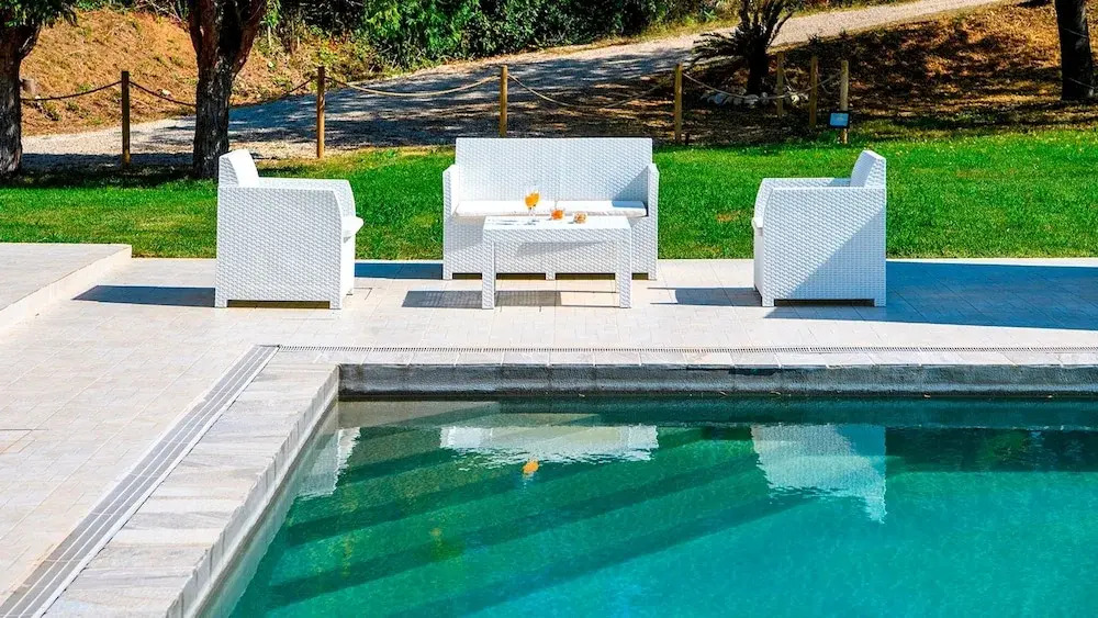 VILLA ARDENTE 12&1, Emma Villas