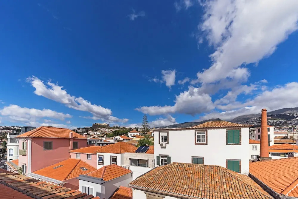 Downtown Funchal Apartments 4A P. Ruivo by An Island Apart